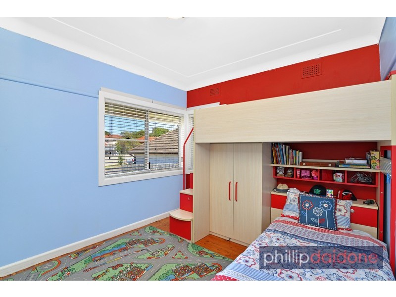 9 Larcombe Street, Regents Park NSW 2143