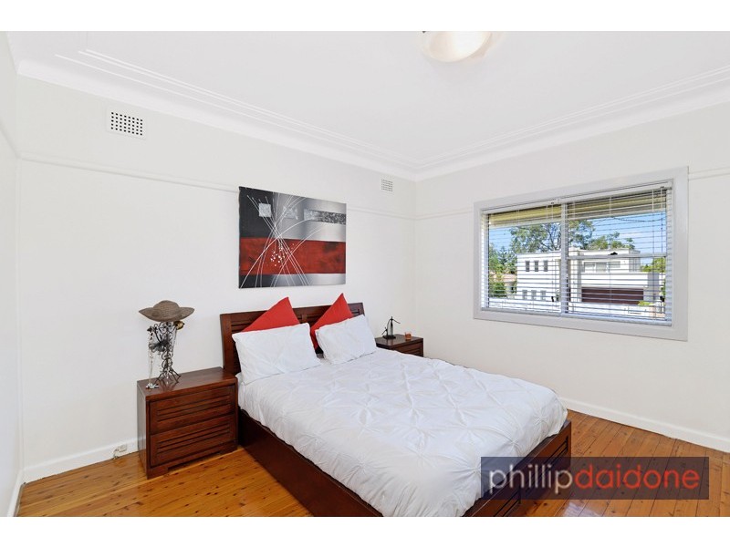 9 Larcombe Street, Regents Park NSW 2143