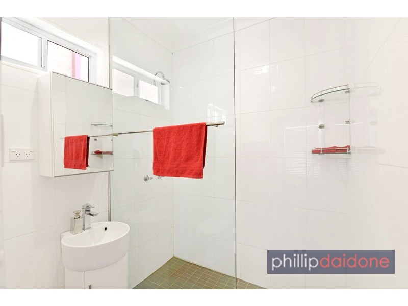 9 Larcombe Street, Regents Park NSW 2143