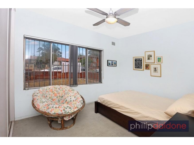 2/7 Lidbury Street, Berala NSW 2141