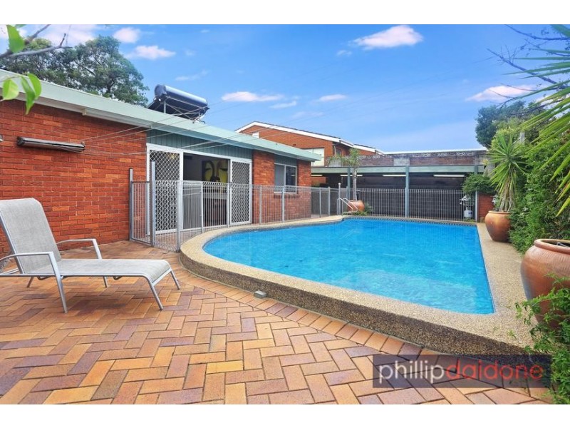 6 Greatrex Avenue, Regents Park NSW 2143
