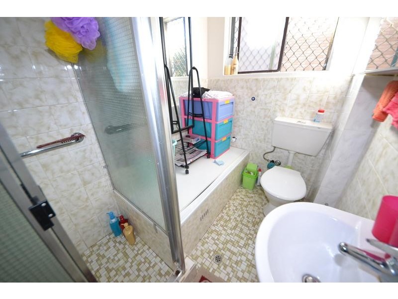 2/120 Woodburn Road, Berala NSW 2141