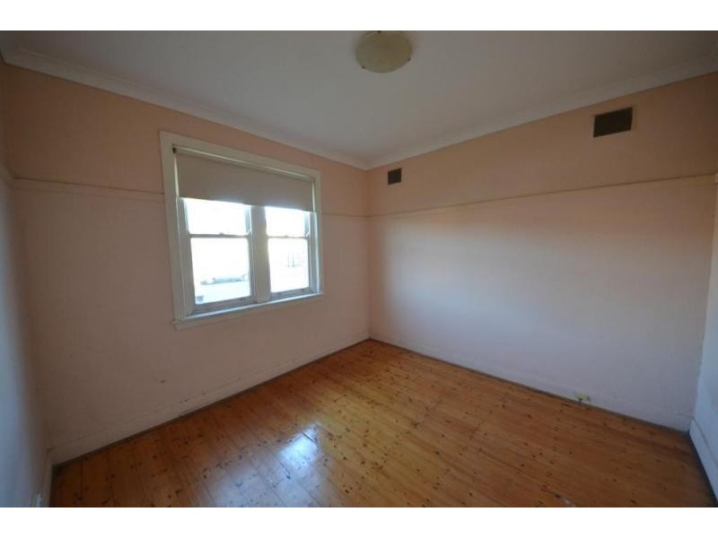 40 Fourth Avenue *DEP*, Berala NSW 2141