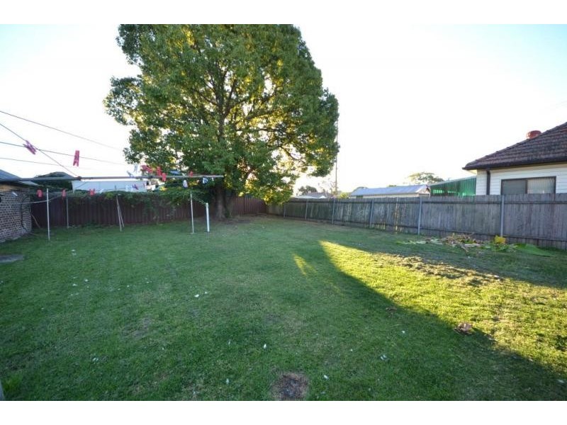 40 Fourth Avenue *DEP*, Berala NSW 2141