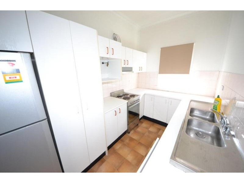 31 Victoria Street East *DEP*, Lidcombe NSW 2141