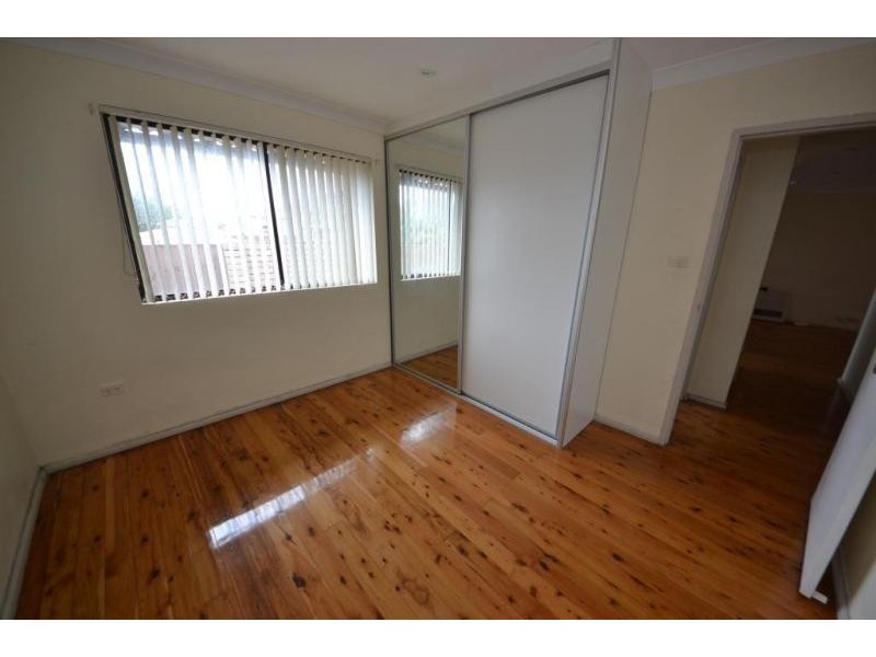 2/17 OXFORD STREET, Berala NSW 2141