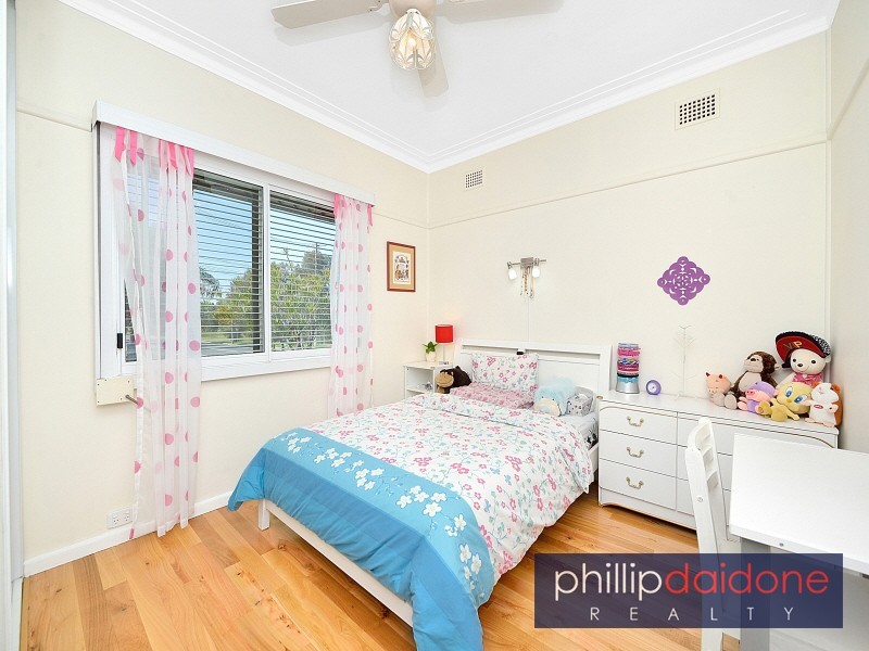 158 Amy Street, Regents Park NSW 2143