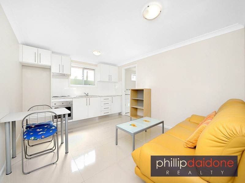 158 Amy Street, Regents Park NSW 2143