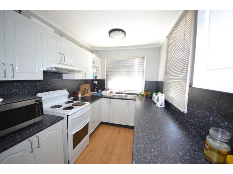 112 Amy Street *APP*, Regents Park NSW 2143