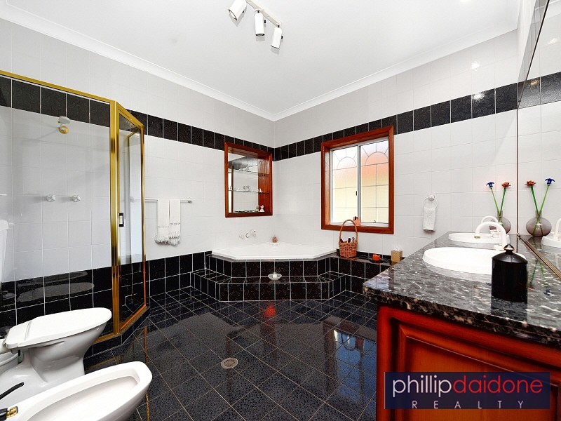 15 Maunder Street, Regents Park NSW 2143