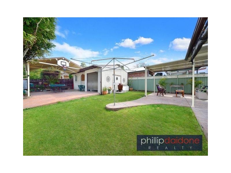 158 Amy Street, Regents Park NSW 2143