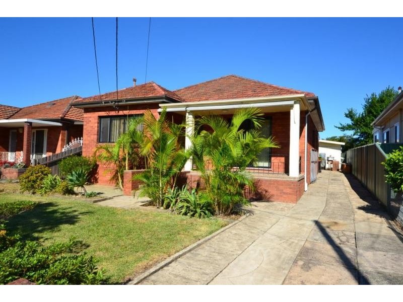 3 Downshire Parade *DEP*, Chester Hill NSW 2162
