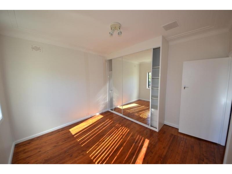 3 Downshire Parade *DEP*, Chester Hill NSW 2162