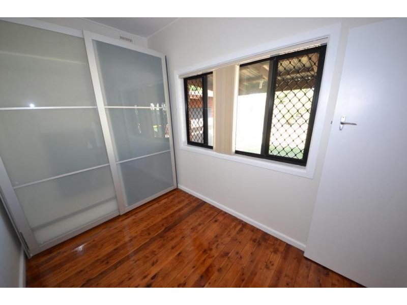 3 Downshire Parade *DEP*, Chester Hill NSW 2162