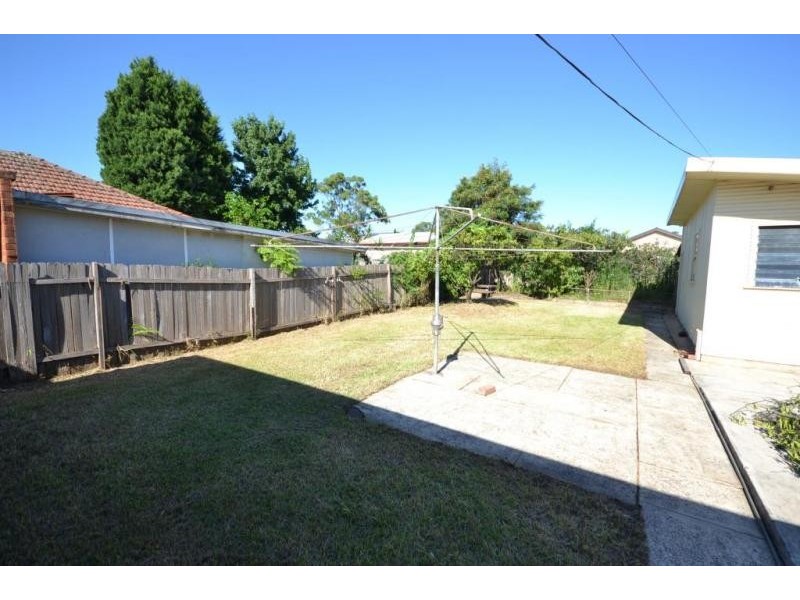 3 Downshire Parade *DEP*, Chester Hill NSW 2162