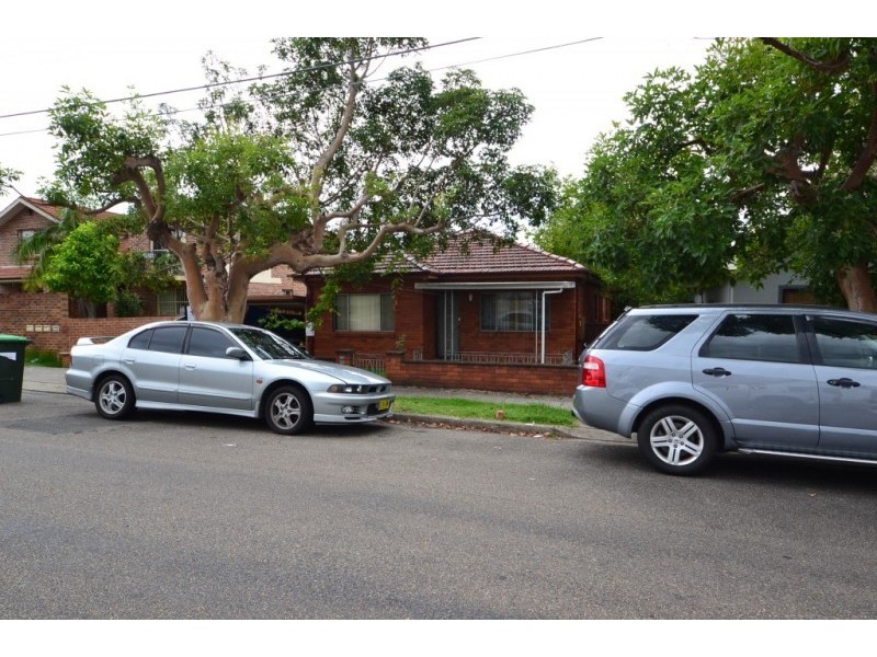82 Harrow Road, Auburn NSW 2144