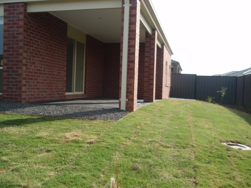 Lot 1069, 19 Taunton Grove, Deer Park VIC 3023