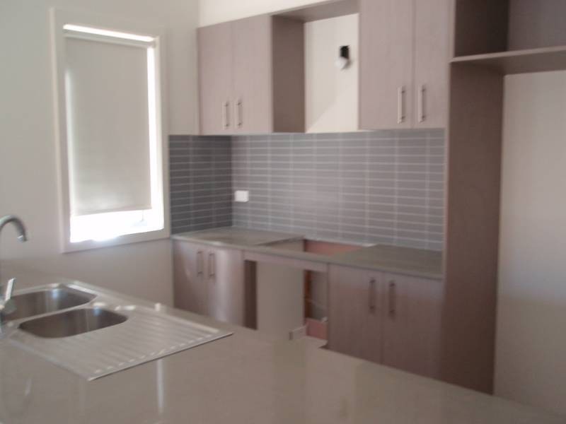 24 Colonus Street, Melton VIC 3337