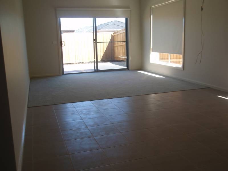 24 Colonus Street, Melton VIC 3337