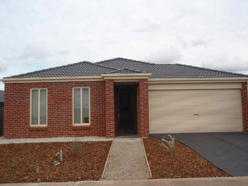 Lot 1061, 18 Tiverton Parkway, Derrimut VIC 3030