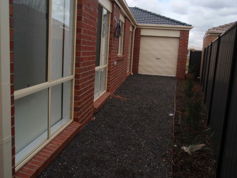 Lot 1061, 18 Tiverton Parkway, Derrimut VIC 3030