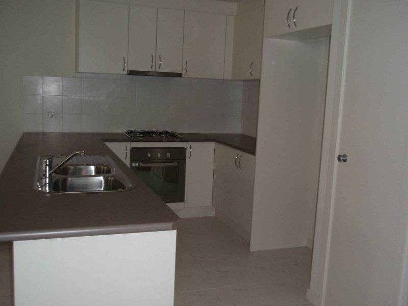 22 Doyle Lane, Caroline Springs VIC 3023