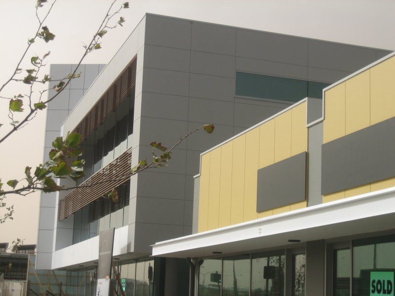 Level 2, 1/221 Caroline Springs Boulevard, Caroline Springs VIC 3023