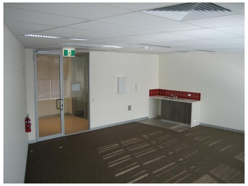 Level 2, 1/221 Caroline Springs Boulevard, Caroline Springs VIC 3023