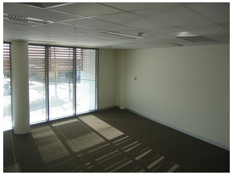 Level 2, 1/221 Caroline Springs Boulevard, Caroline Springs VIC 3023