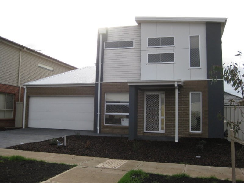 Lot 46, 9 Hawksbury Green, Caroline Springs VIC 3023