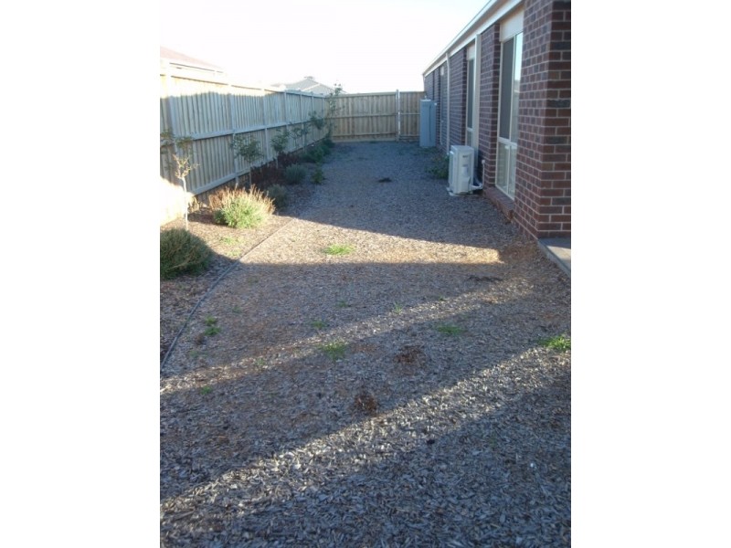54 Papillon Parade, Tarneit VIC 3029
