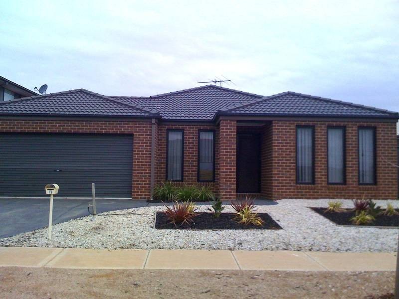 19 Bothwell Green, Derrimut VIC 3030