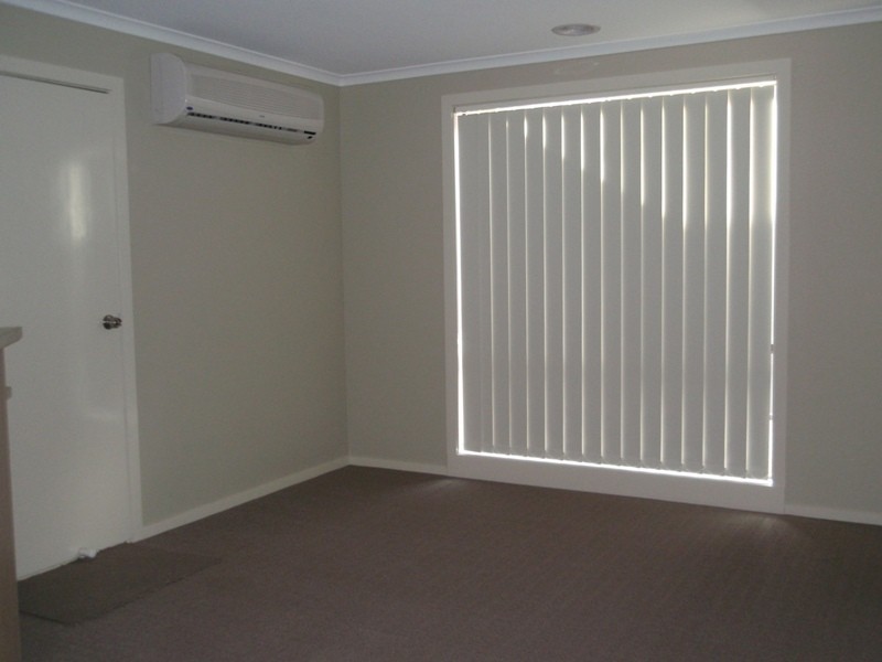 19 Bothwell Green, Derrimut VIC 3030