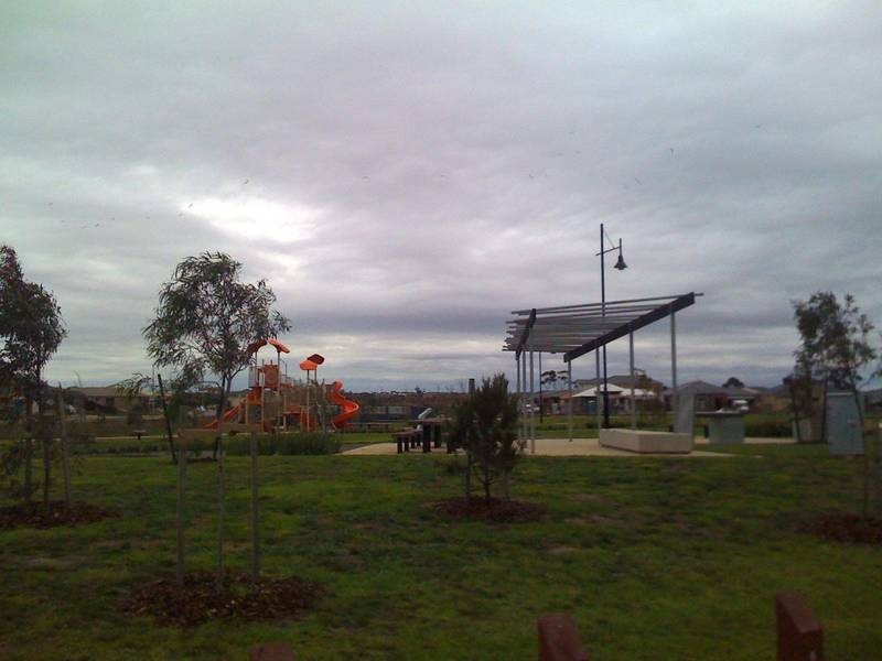 19 Bothwell Green, Derrimut VIC 3030