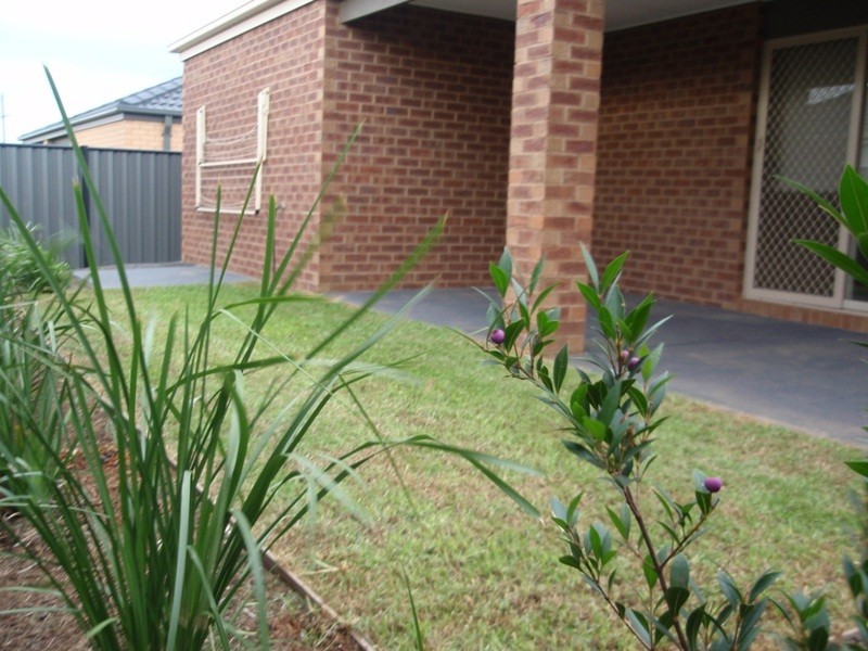 6 Kilburn Grove, Derrimut VIC 3030