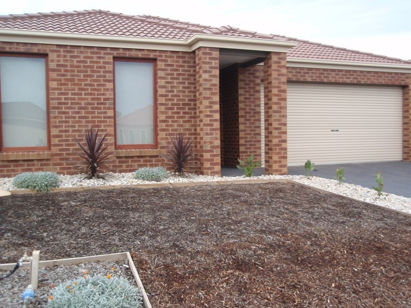 6 Kilburn Grove, Derrimut VIC 3030