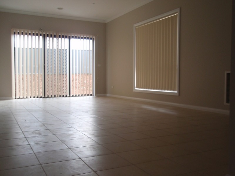 Lot 585, 44 Olsen Retreat, Caroline Springs VIC 3023