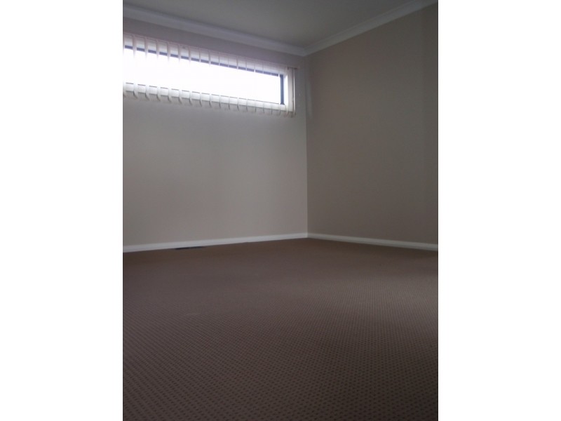 Lot 585, 44 Olsen Retreat, Caroline Springs VIC 3023