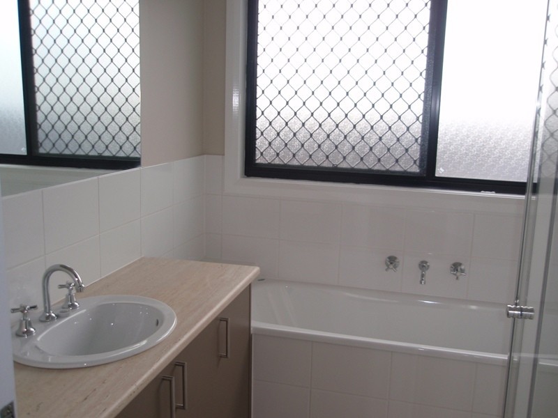 Lot 585, 44 Olsen Retreat, Caroline Springs VIC 3023