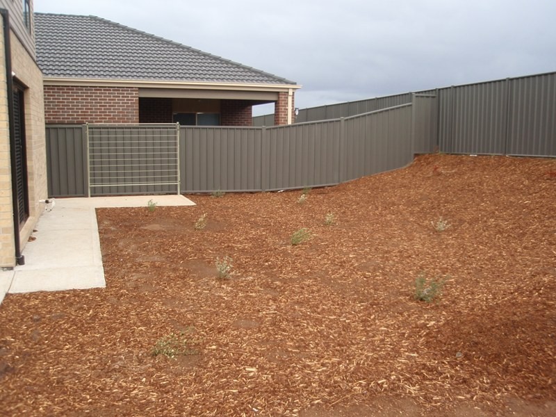 Lot 585, 44 Olsen Retreat, Caroline Springs VIC 3023