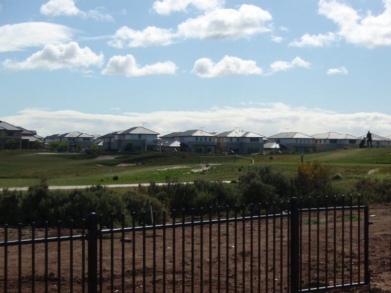 Lot 1636, 1636 Celebration Point, Sanctuary Lakes VIC 3030