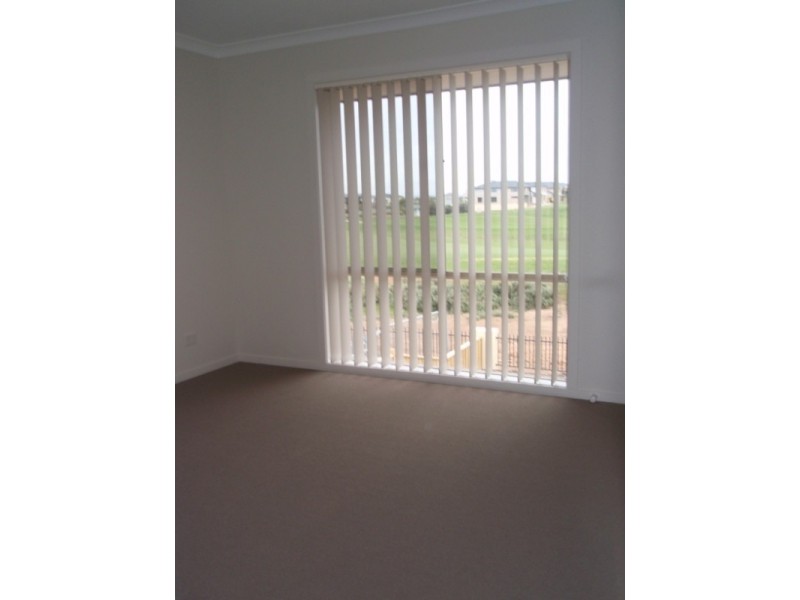 Lot 1636, 1636 Celebration Point, Sanctuary Lakes VIC 3030