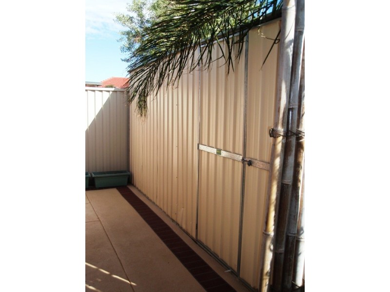 8- Harmony Drive, Tarneit VIC 3029