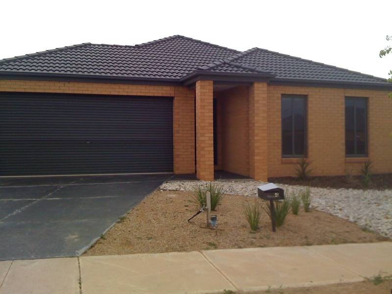 4 Kilburn Grove, Derrimut VIC 3030