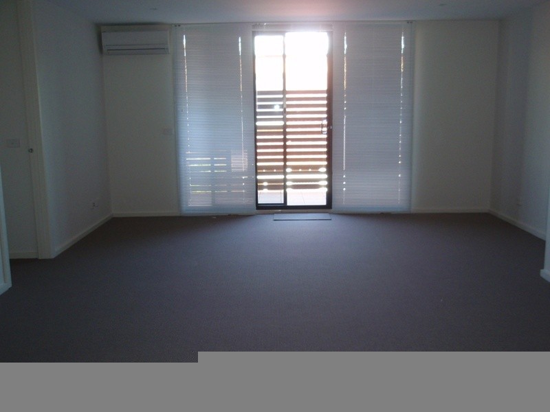 11/132 Princes Street, Flemington VIC 3031