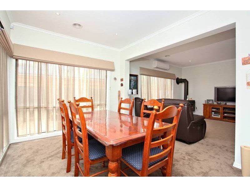 7 Celedine Place, Taylors Hill VIC 3037
