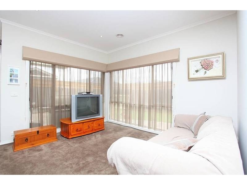 7 Celedine Place, Taylors Hill VIC 3037