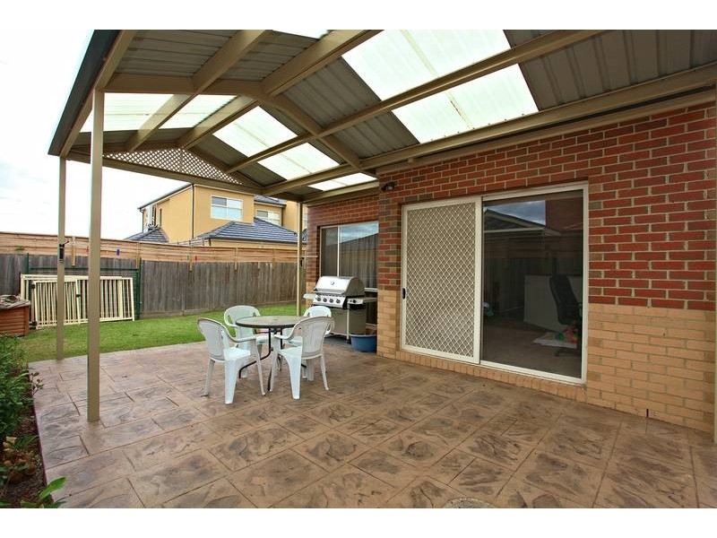 7 Celedine Place, Taylors Hill VIC 3037