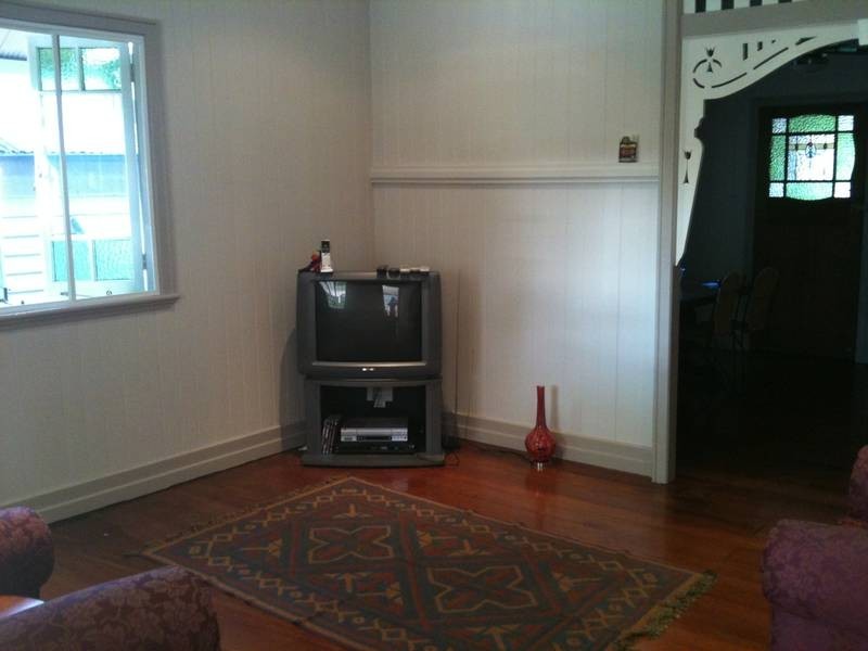 24 Brown Street, Camp Hill QLD 4152