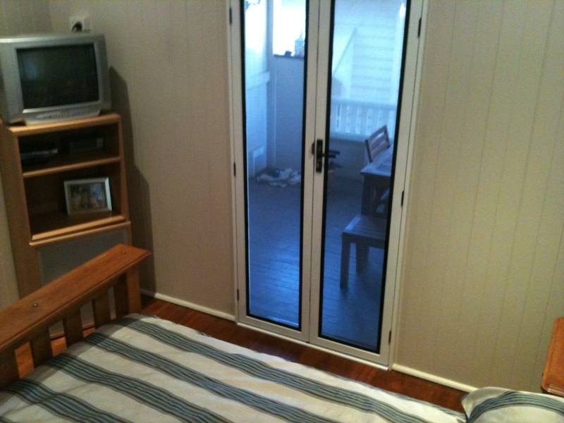 24 Brown Street, Camp Hill QLD 4152